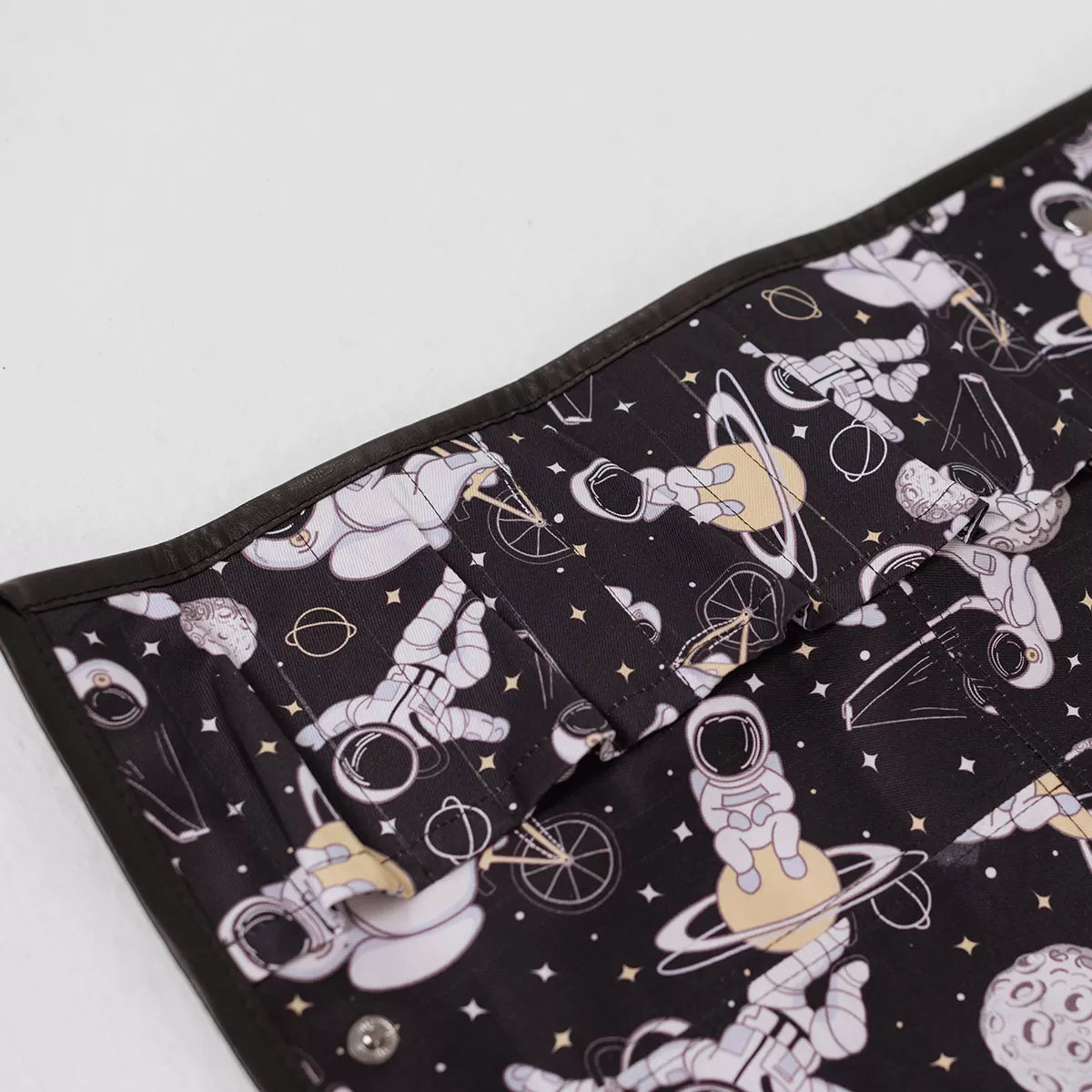 "Space" Knife Bag